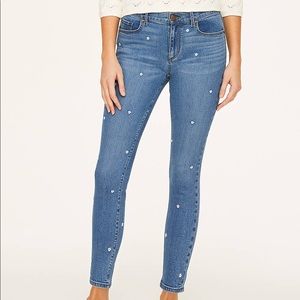 LOFT EMBROIDERED SKINNY ANKLE JEAN IN CELESTE WASH